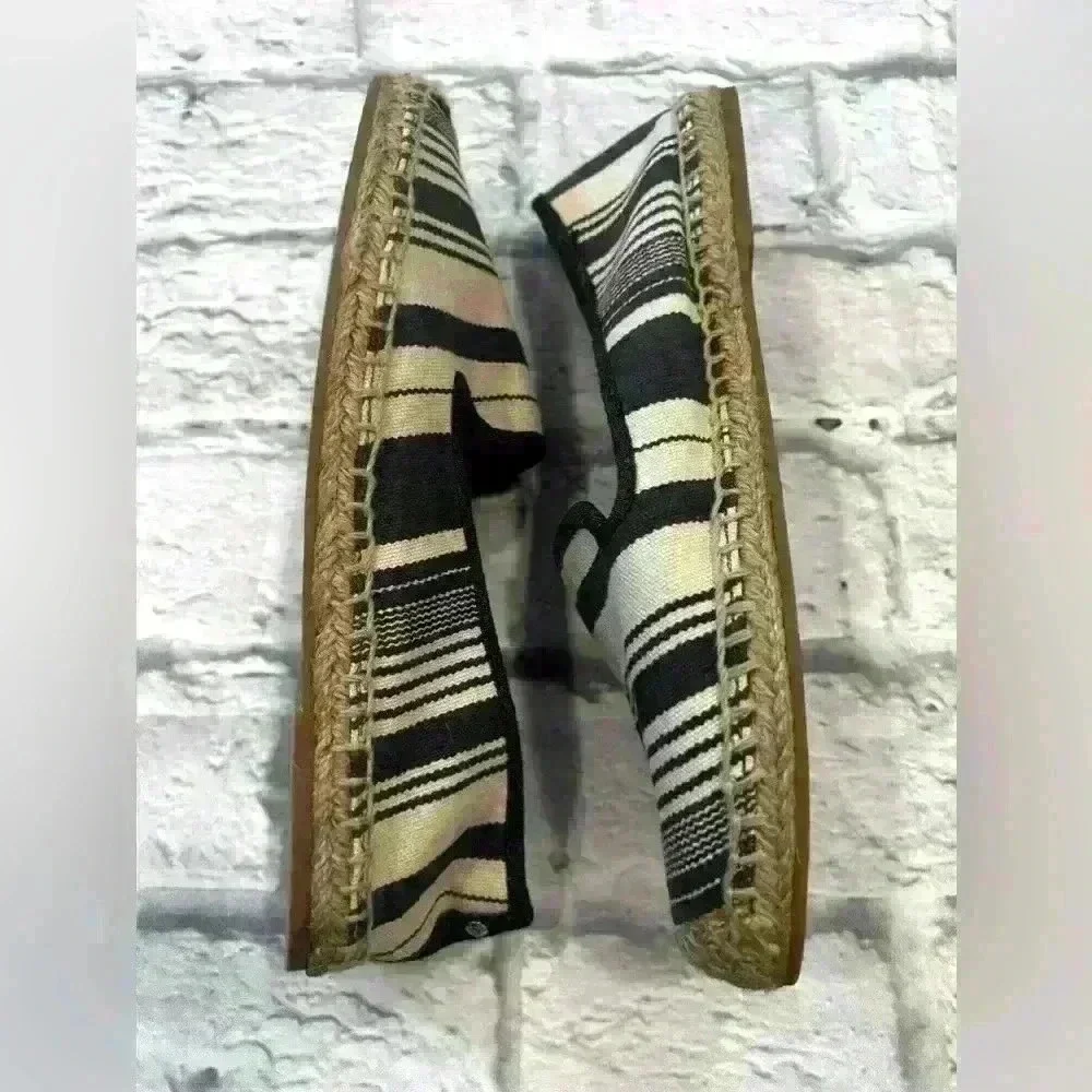 G.H Bass & Co. Women's Striped Espadrille‎ Flats Casual Slip On Shoes Size 9